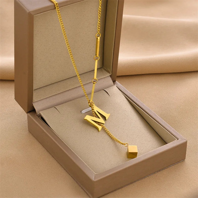 Colar de pingente de letra inicial de aço inoxidável cor dourada - corrente A-Z alfabeto 45cm