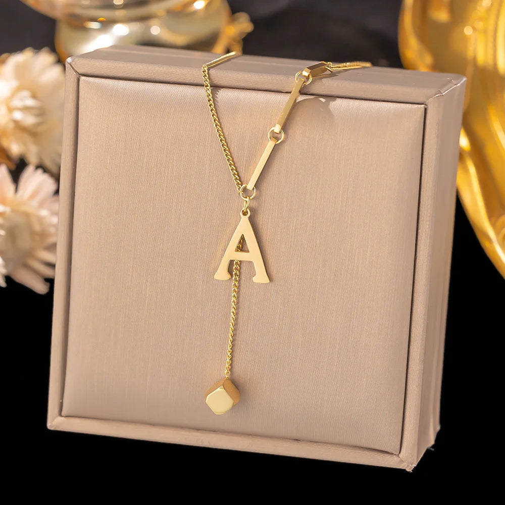 Colar de pingente de letra inicial de aço inoxidável cor dourada - corrente A-Z alfabeto 45cm