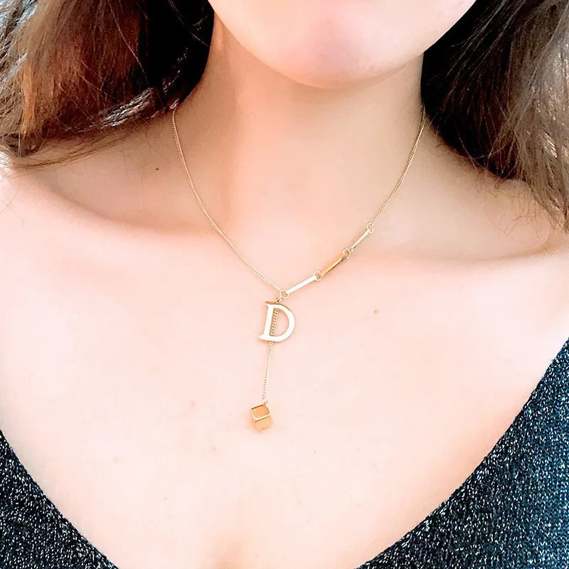 Colar de pingente de letra inicial de aço inoxidável cor dourada - corrente A-Z alfabeto 45cm