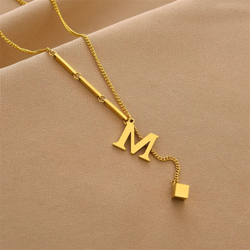 Colar de pingente de letra inicial de aço inoxidável cor dourada - corrente A-Z alfabeto 45cm